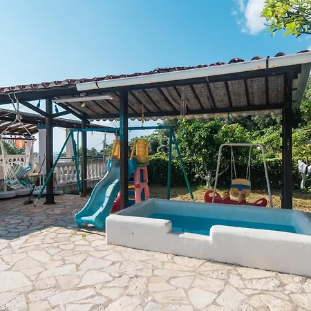 Andromaches Sea View 2 *