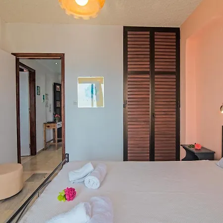 Διαμέρισμα Andromaches Sea View 2 *